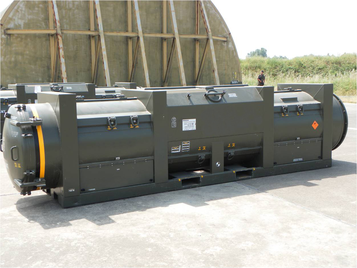 軍用蜜桃黄色网站