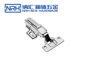 安裝櫃門亚洲国产精品久久久久蜜桃网站的時候如何調整？